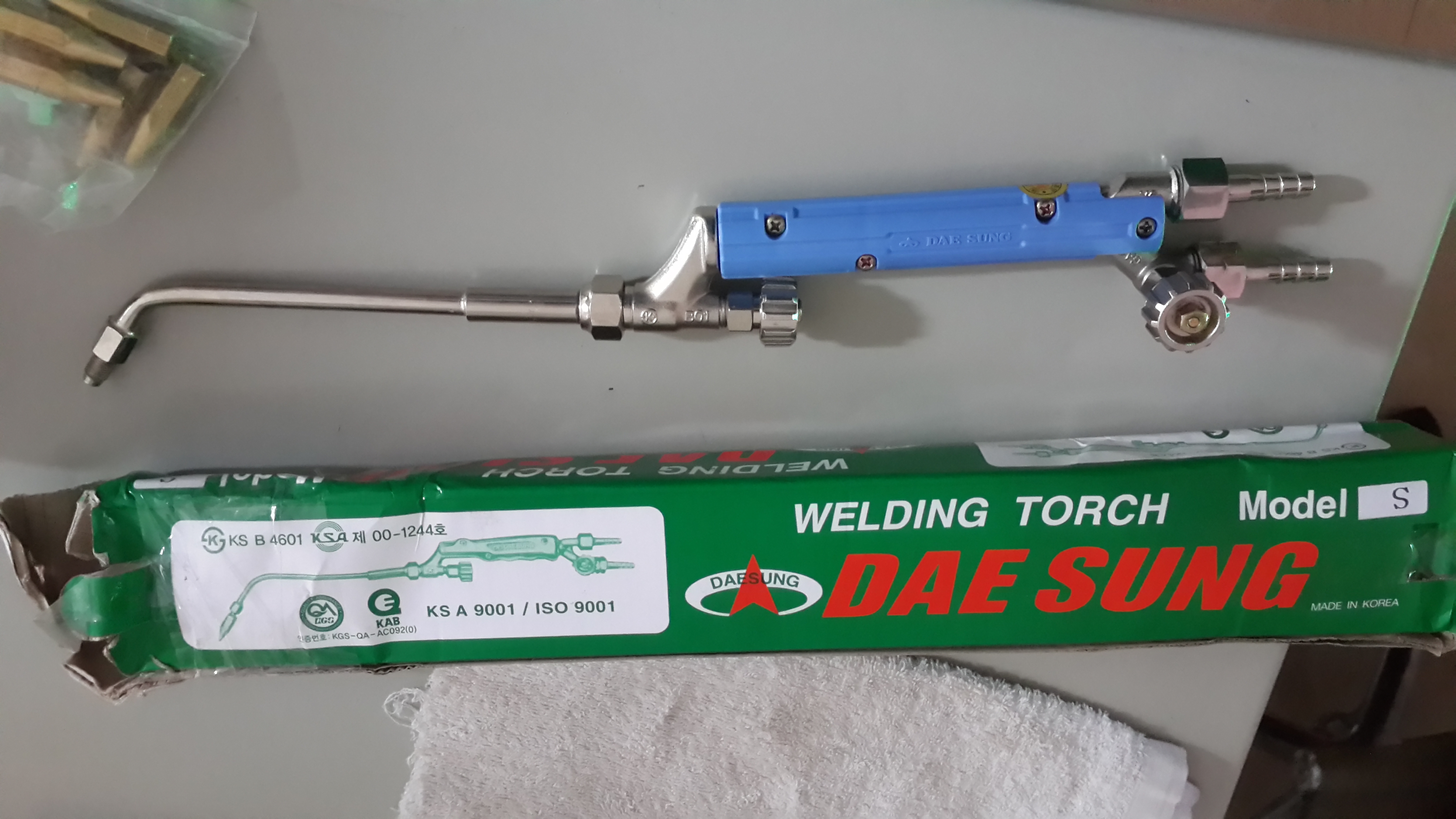 Đèn Hàn  DEASUNG HÀN QUỐC